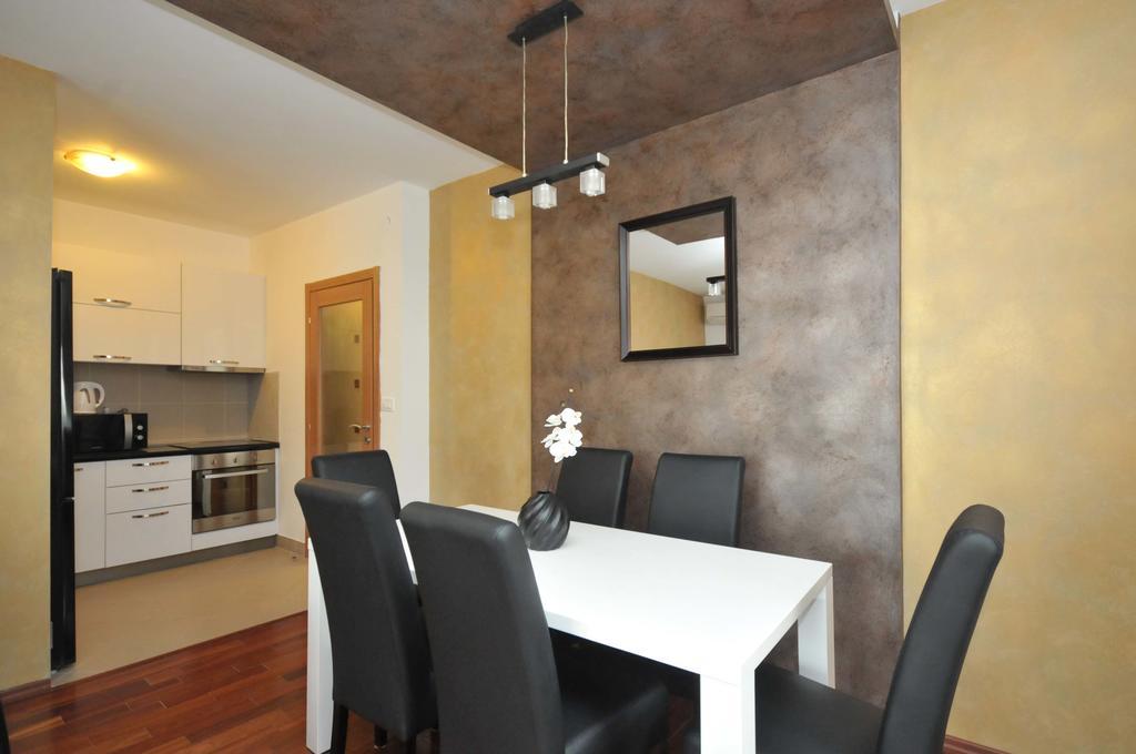 Seaside Apartments Petrovac Luaran gambar