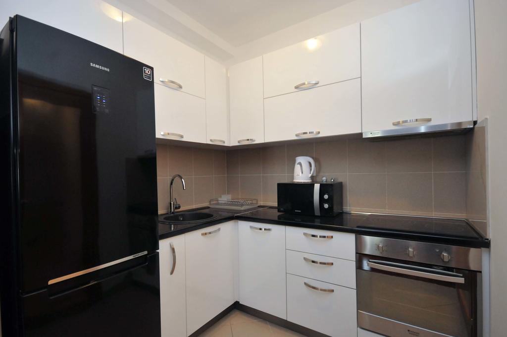 Seaside Apartments Petrovac Luaran gambar