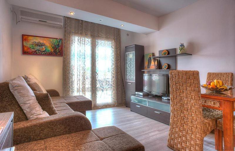 Seaside Apartments Petrovac Bilik gambar
