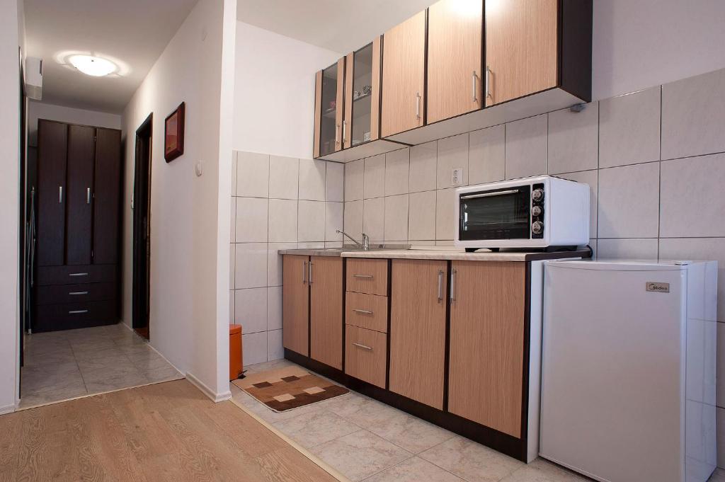 Seaside Apartments Petrovac Bilik gambar