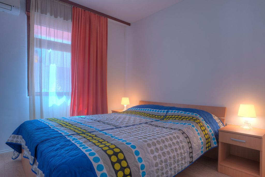 Seaside Apartments Petrovac Bilik gambar